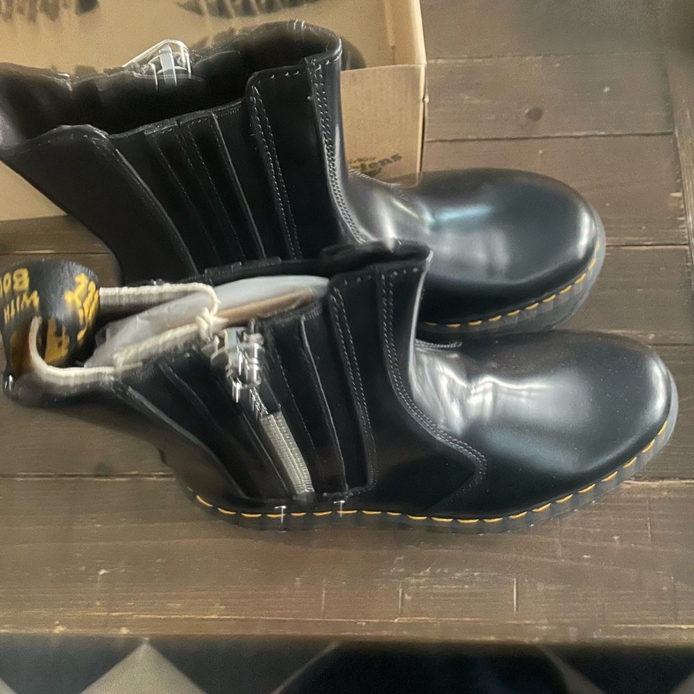 Dr. Martens platform quad retro max boots - Picture 4 of 7